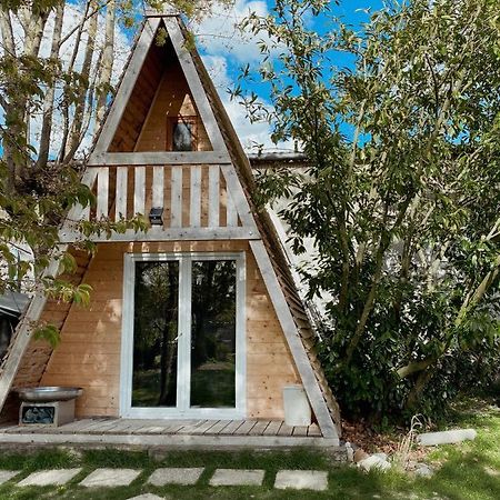 Le Chalet Tipi Avec Jacuzzi Et Jardin Troyes Esterno foto