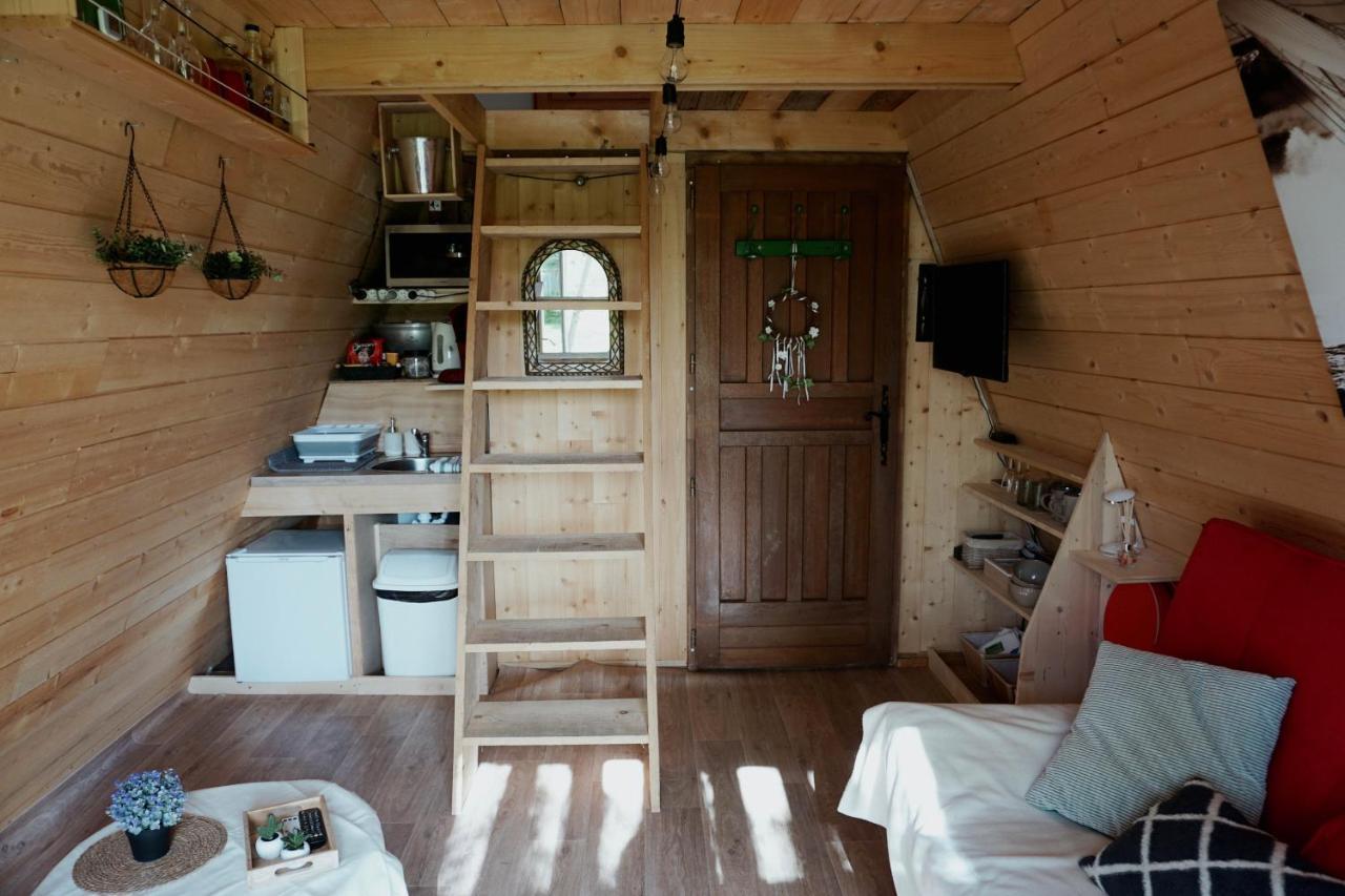 Le Chalet Tipi Avec Jacuzzi Et Jardin Troyes Esterno foto