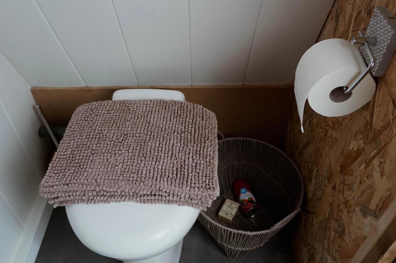 Le Chalet Tipi Avec Jacuzzi Et Jardin Troyes Esterno foto